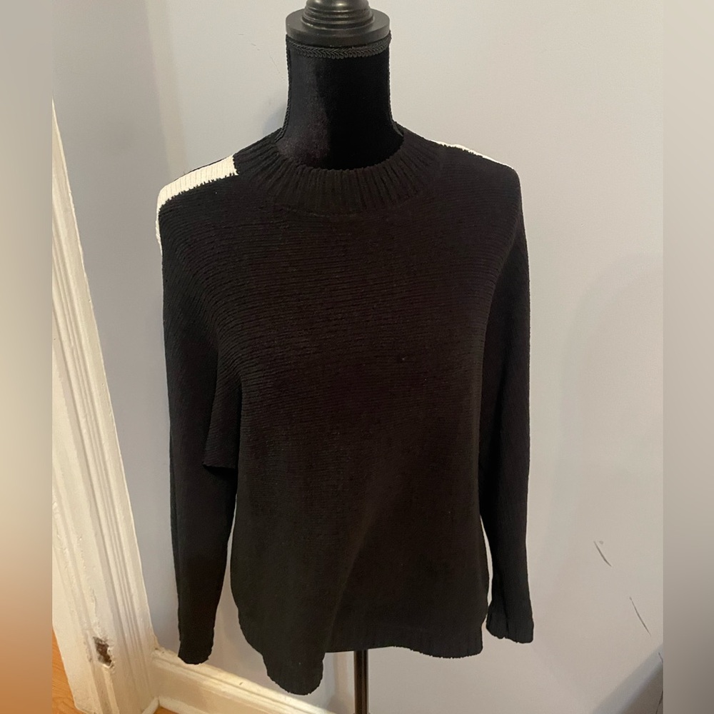 Cutie sweater